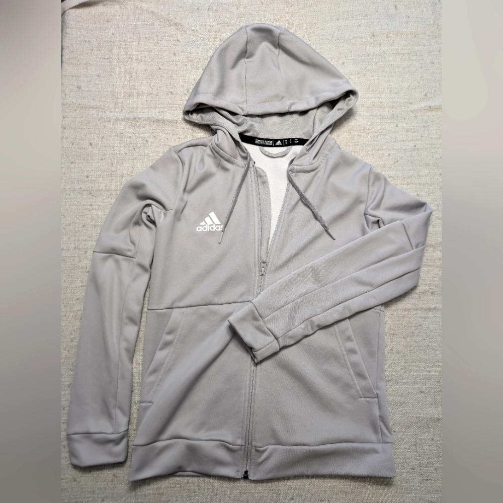 NWOT Women's light weight Adidas full zip hoodie